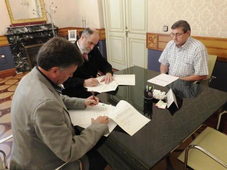 Imagen Diputación y Colegio de Farmacéuticos colaborarán para la implantación de la receta electrónica en la provincia