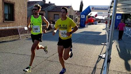 Imagen Ricardo Serrano y Marta Vírseda fueron los ganadores de la Legua de Fuenterrebollo