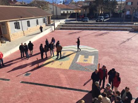 Imagen Los vecinos de Palazuelos de Eresma disfrutan ya de su nueva plaza