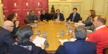 Imagen La última entrega del año de la Diputación a los Ayuntamientos por el cobro de sus tributos alcanza los 7.265.006,69 euros