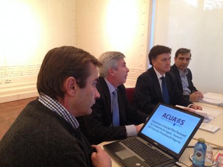 Imagen Las depuradoras que va a poner en marcha Acuaes con la Diputación y los municipios beneficiados entrarán en funcionamiento antes de concluir 2015