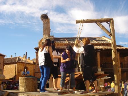 Imagen ÚLTIMOS PREPARATIVOS DE AYLLÓN MEDIEVAL. EL NUEVO MESTER DE JUGLARÍA CERRARÁ LA FIESTA