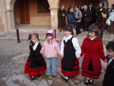 Imagen COMIENZAN LAS CLASES DEL GRUPO DE DANZAS