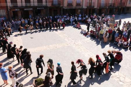 Imagen Nuevo encuentro internacional de mujeres creadoras en Ayllón