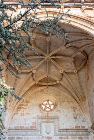 Imagen IGLESIA GÓTICO ROMÁNICA DE SAN JUAN