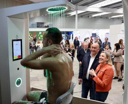 Imagen Miguel Ángel de Vicente visita FITECU en Zamora para conocer las últimas novedades en materia de innovación y tecnología al servicio del cuidado de las personas